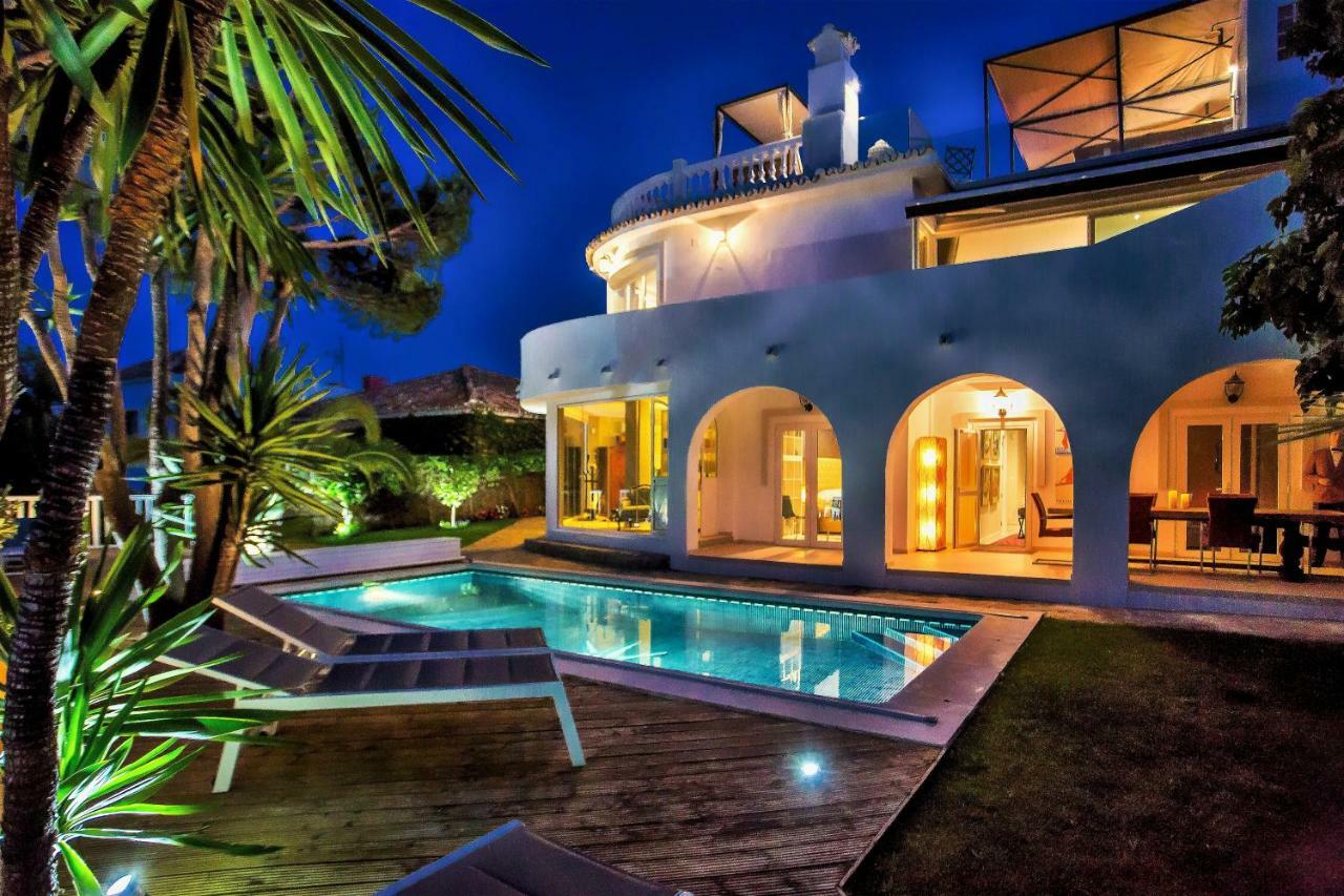 Luxury Villa With Swimming Pool And Jacuzzi มาร์เบยา ภายนอก รูปภาพ